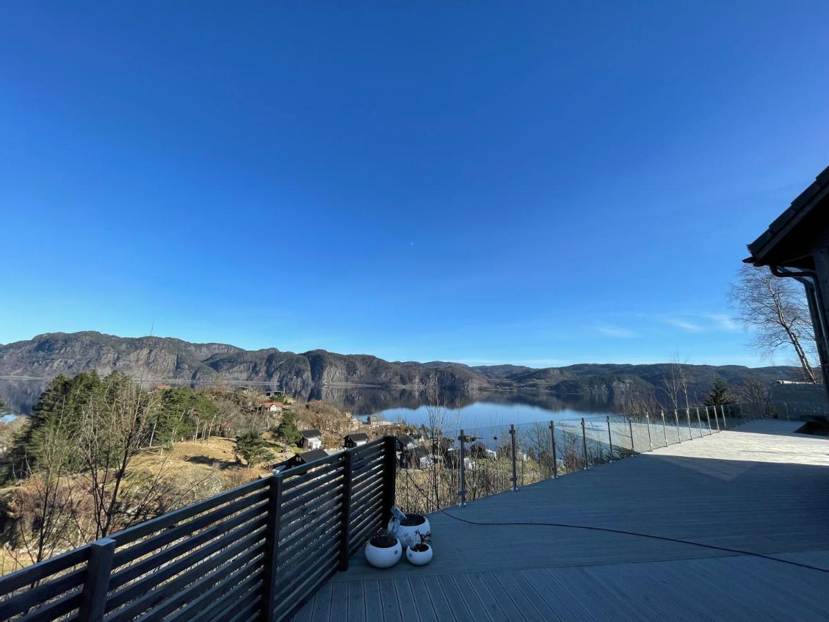 Lakes And Mountain, We Got Both! Moi Exterior photo