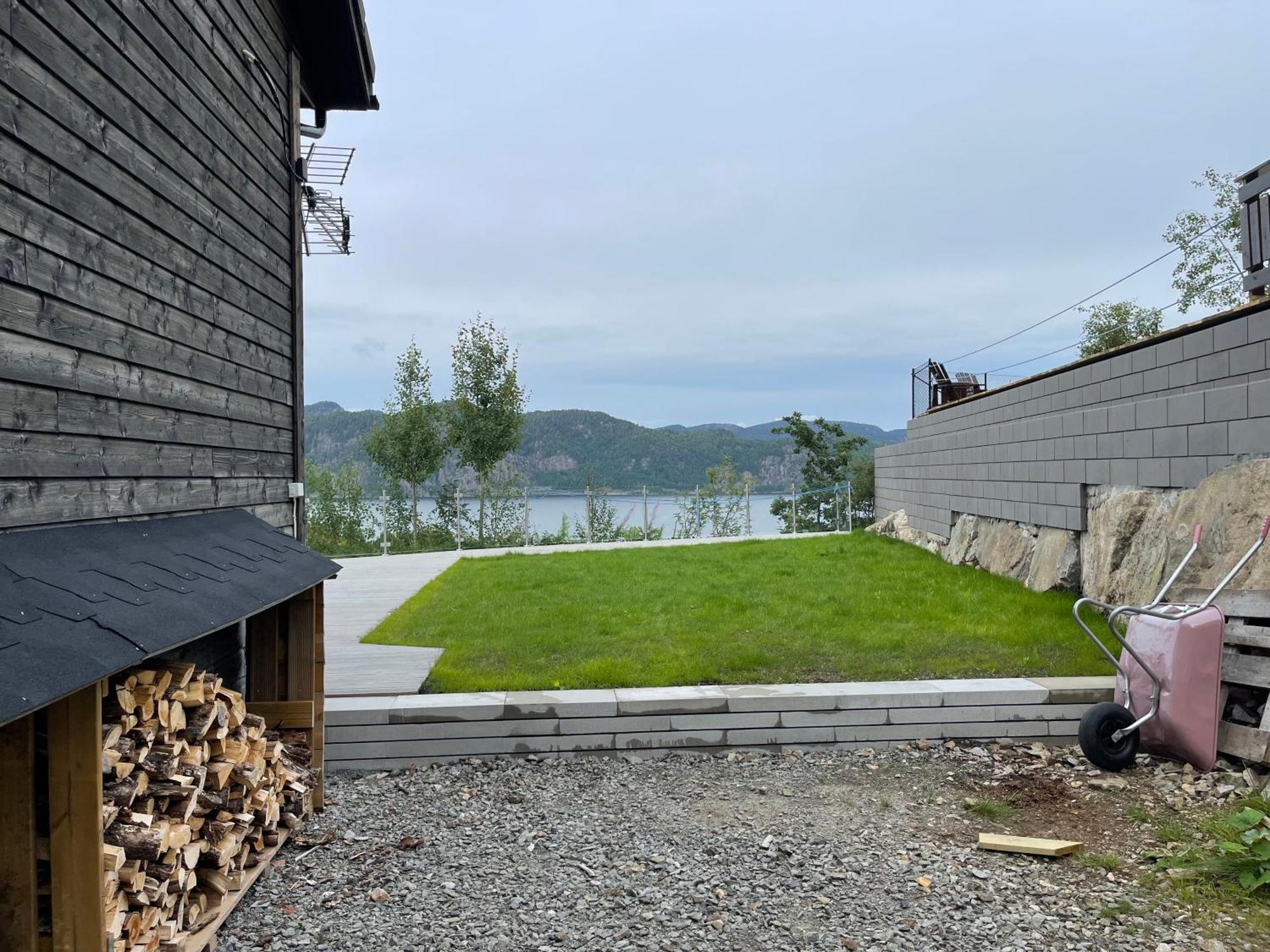 Lakes And Mountain, We Got Both! Moi Exterior photo